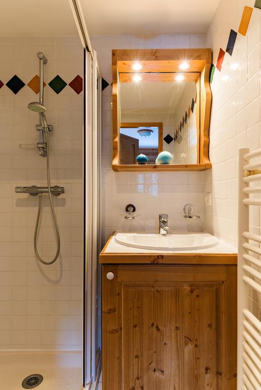 Travelski Home Premium - Residence Le Hameau Du Rocher Blanc Saint-Chaffrey Exterior foto